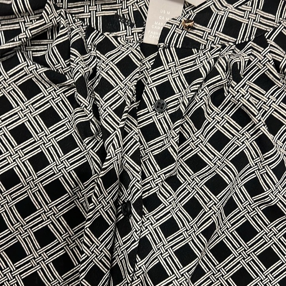 Sleeveless pattern blouse - Picture 3 of 3